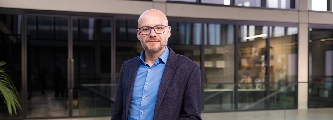 Oxford Politics and IR tweet media