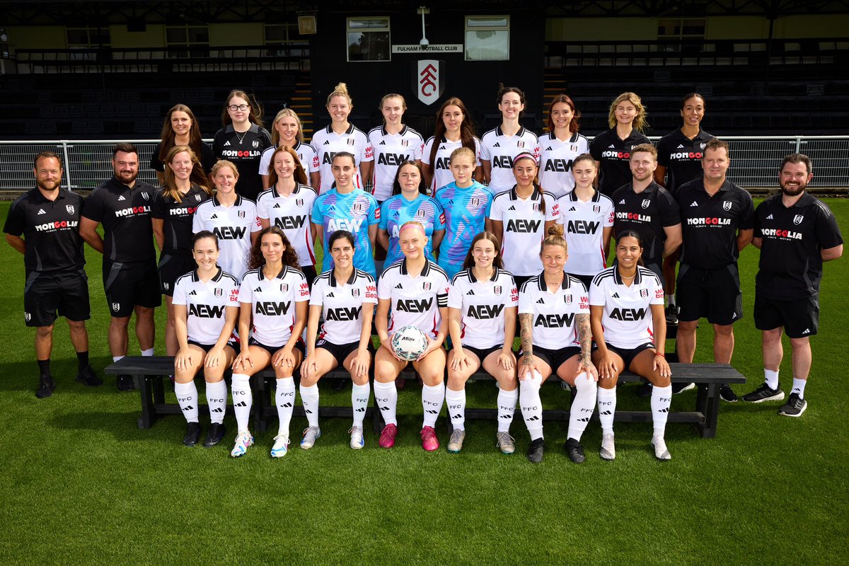 The complete picture! 🤩 

Your Fulham Women 2024/25 squad. 🤍

#FFCW