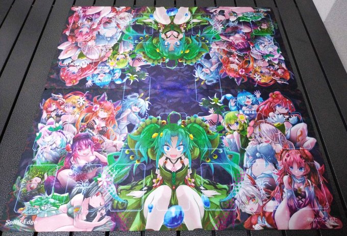 強謙イベントで出す「蟲惑魔狂乱プレマ」が届きました!!色合いも良く、ハーフサイズ2枚を合わせるととてもイイ感じ お品書きは近日中公開しますぞー#OCGオンリー 