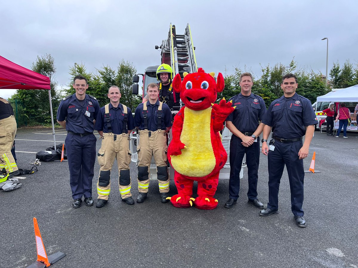 HWestFire's tweet photo. 🔥Diolch/Thank You🔥

From all of us at the Station. We'd like to thank you all for coming to our open day, we hope you enjoyed the day!

Without everyone's support, we wouldn't have been able to raise/donate  £800 to the Fire Fighters Charity ❤️ https://t.co/vp3kwpESve