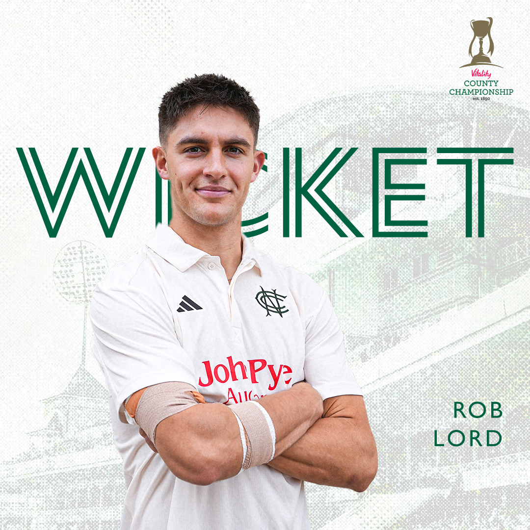 TrentBridge's tweet photo. Another one! 🙌
Benkenstein caught behind.
Essex 86/4.
📺 Watch #NOTESS | https://t.co/oHtlOgawk6 https://t.co/NVTW0DbiK7