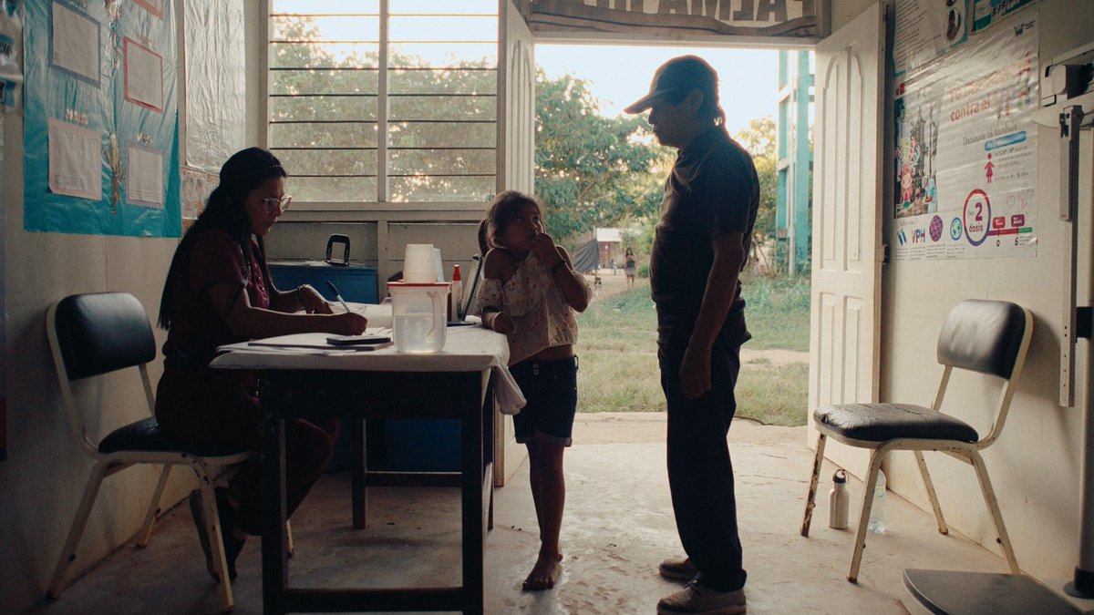 IFI_Dub's tweet photo. Adolescence, identity, and self-discovery are explored in a diverse range of cultural narratives in this selection of short documentaries programmed by @galpal_co

BLOSSOMING: TALES OF GROWING UP screens as part of #IFIDocFest

📅 Sat 28th
⏰ 13.40
🎟 https://t.co/NkWQHZk30H https://t.co/1lOAhzLkZb