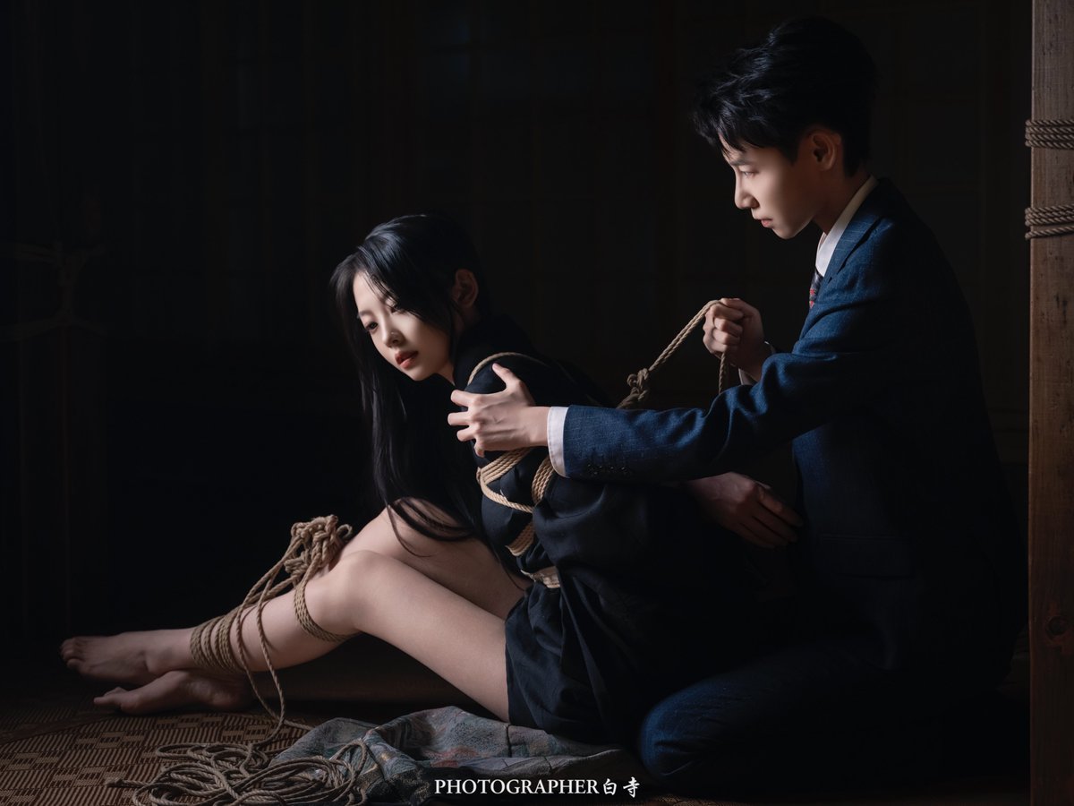Model by  @Tangyuan_puppy &amp; 小明
Rope by @Nietzsche_Cn
Photo by @whiteplace_1 https://t.co/mkBmnG6PQl