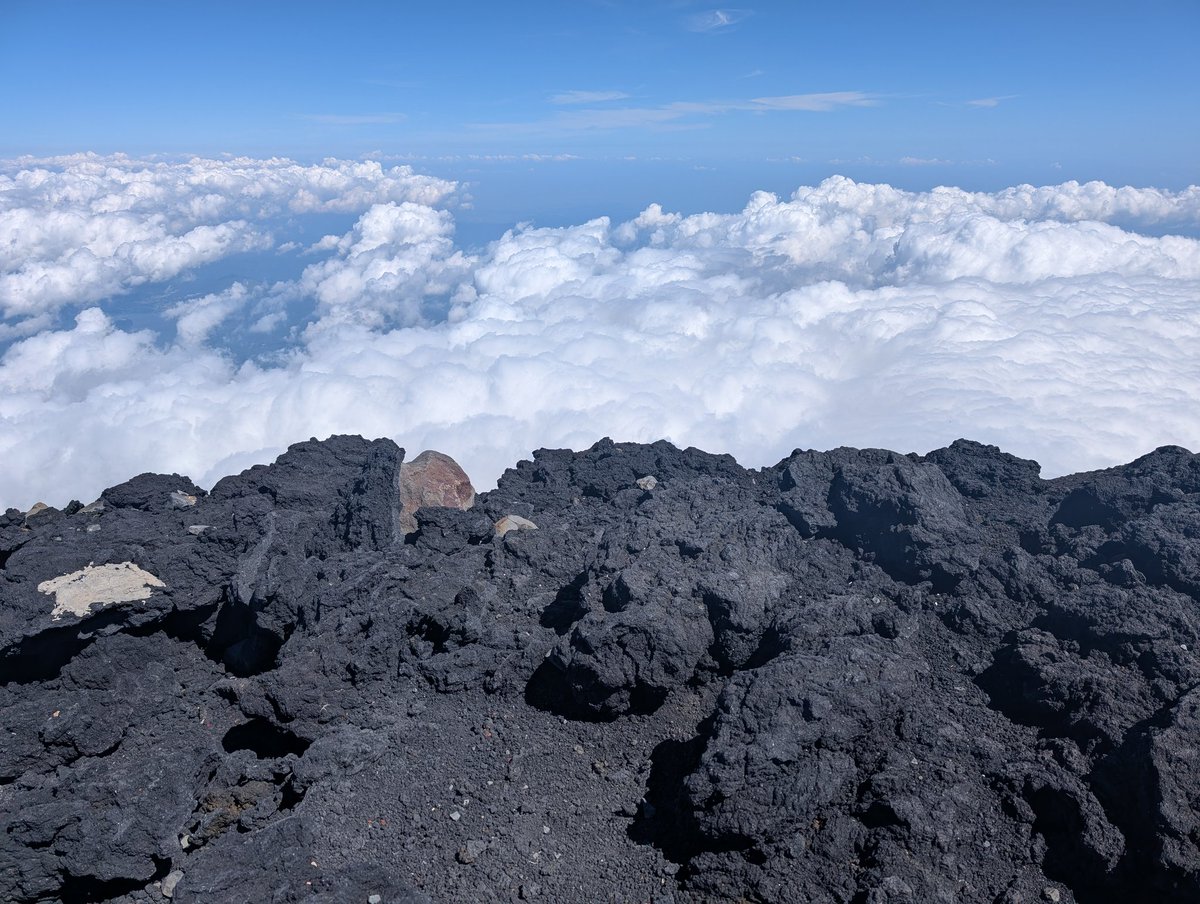 富士山の頂上が見えました！