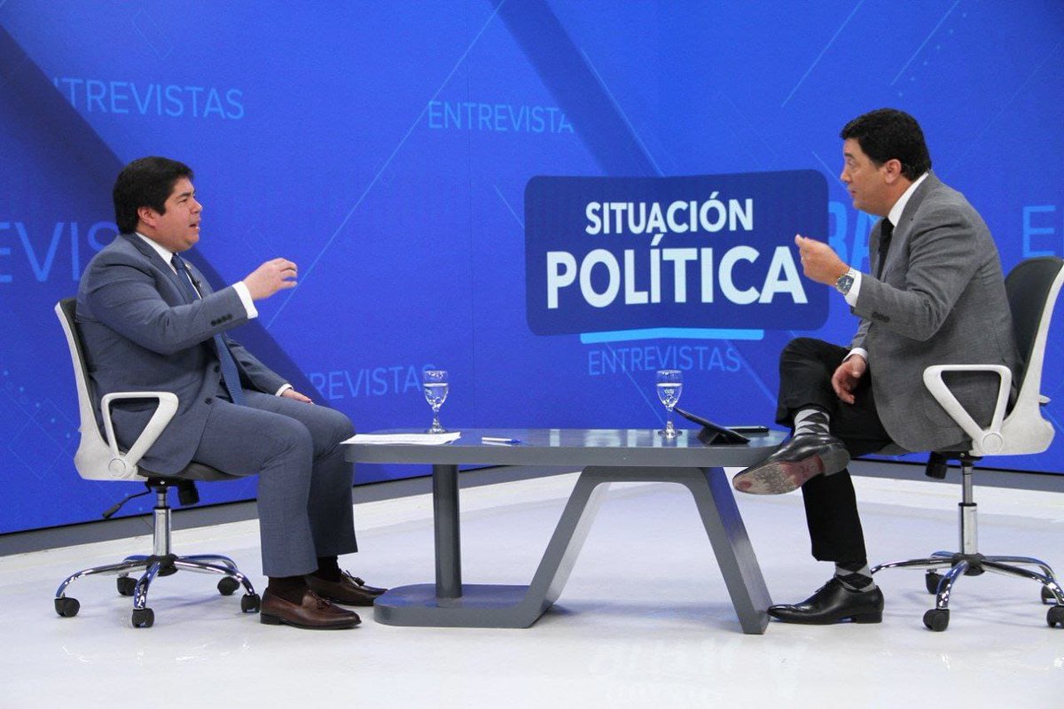 #MDGEnMedios | Arturo Felix, ministro de Gobierno, habló en <a href="/teleamazonasec/">Teleamazonas</a> de las buenas noticias para los ecuatorianos en el alivio financiero con las planillas eléctricas, condonación de deudas de <a href="/BanEcuadorBP/">BanEcuador</a> y <a href="/CFN_ECUADOR/">CFN BP.</a> y de los temas políticos que se trabaja por el 🇪🇨.