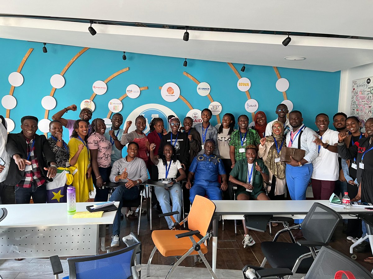 Welcomechrispus's tweet image. I am proud Advocate of @Agenda2063 @auagenda2063 through teaching Kiswahili language Under @SSLC49 
Thanks @YALIRLCEA @YALINetwork @YALIRLCAlumniUg for the opportunity 

We can Achieve this Agenda as Youth