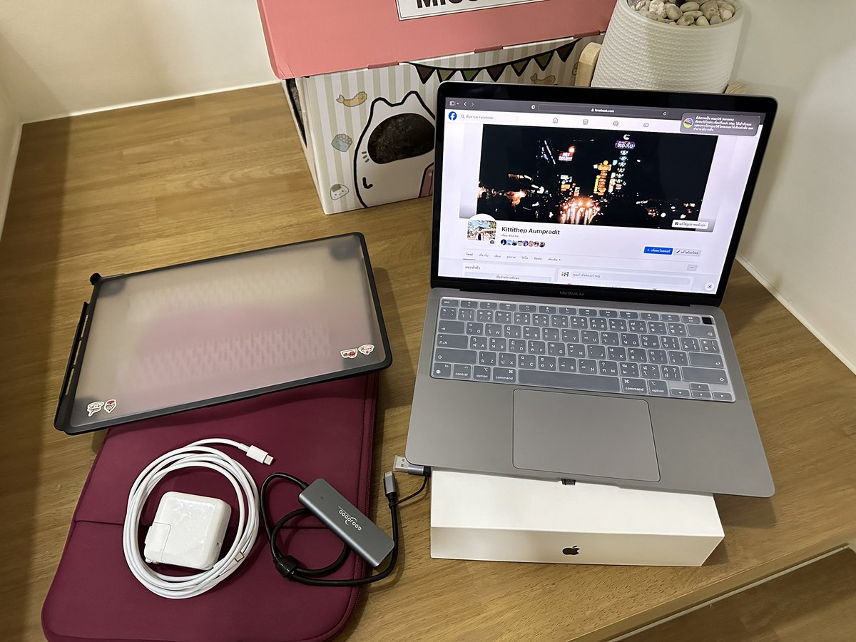 ArmKittithep's tweet image. ขาย MacBook Air m1 2020 Ram 8 GB SSD 256 GB 20,000บาท
ไม่ค่อยได้ใช้งาน สภาพมือ 1 ไม่มีรอยใส่เคสตลอดแบต 100%รอบชาร์จ 12
อุปกรณ์ครบๆ
-กล่อง
-สายชาร์จ
-ของแถมตามภาพสุดท้ายครับ
นัดรับ The mall บางกะปิ,แฟชั่นไอแลนซ์ , เซ็นทรัลรามอินทรา,กรุงเทพกรีฑา ,เสรีไทย ครับ #macbook #MacbookairM1