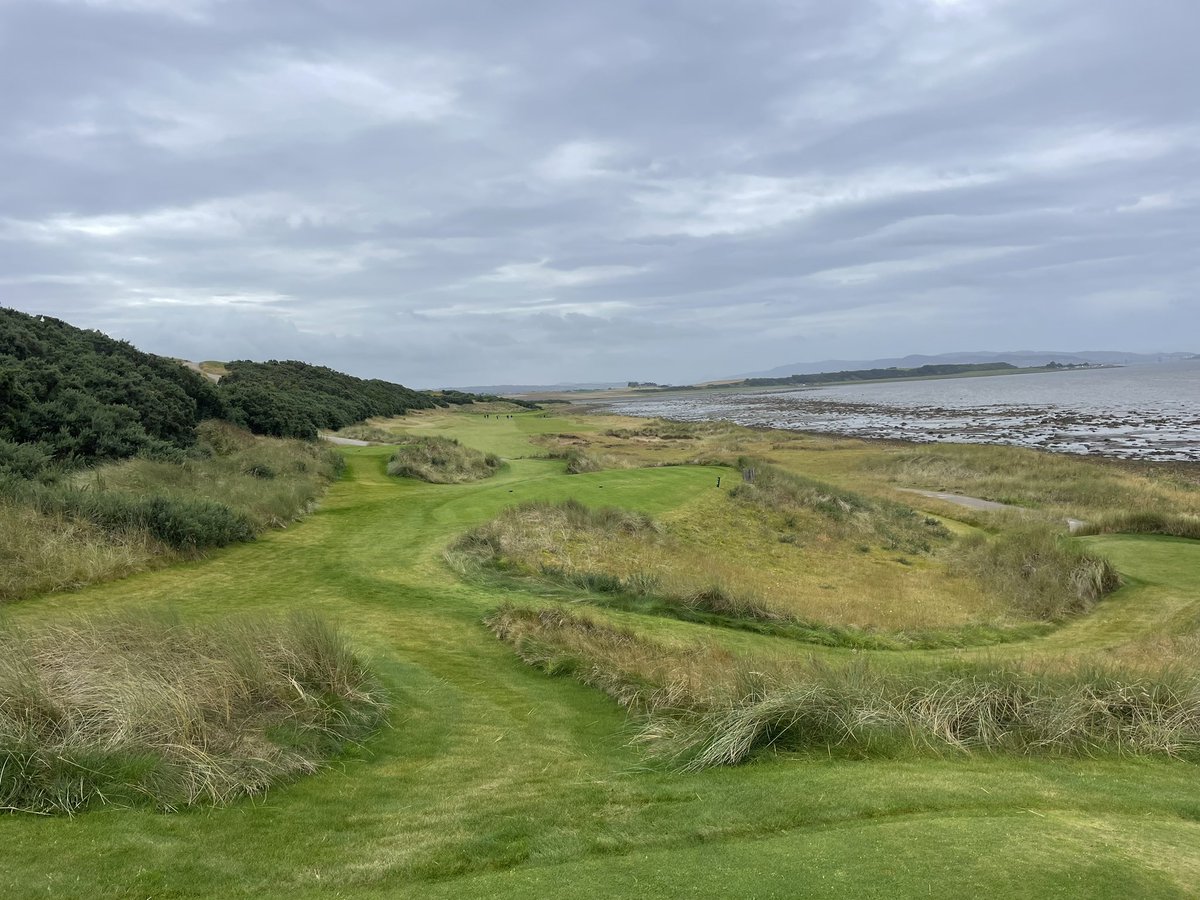 Chris Low tweet media