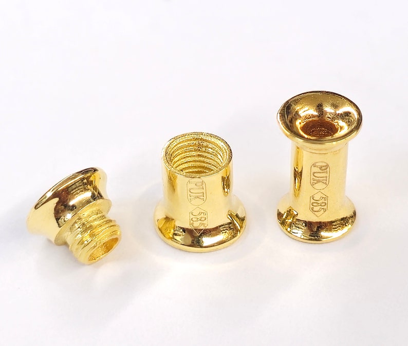 piercednlovely's tweet image. 14K Solid Gold Double Flare Ear Plugs Ear Stretching Kit, Ear gauges, Flesh Tunnels-Solid Gold Flared Ear Lobe Plugs-1 pc.
#earplug #stoneearplug #stretchingguage #expander #doubleflaredplug #14Kgoldplug
#singleflare #flaredearplug #eyelet #earstretching
🛒etsy.com/uk/listing/174…