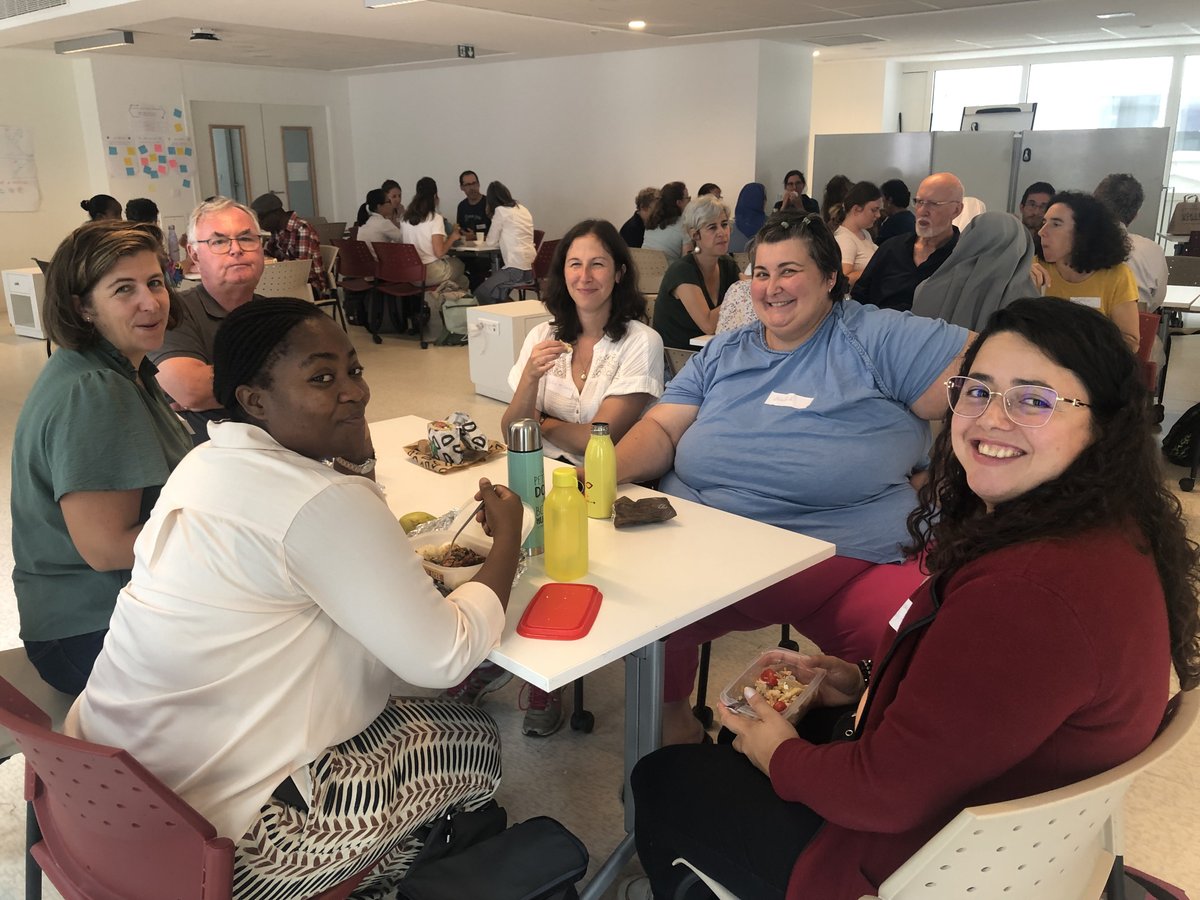 IPER_UCLy's tweet photo. Jeudi dernier c'était la #rentrée de l'IPER, une journée conviviale pour bien démarrer l'année ! https://t.co/MtQ3QpMYJM
