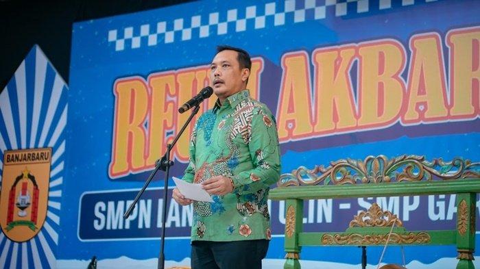 Hadiri Reuni Akbar SMPN 4 Banjarbaru, Wali Kota Aditya Ajak Alumni Bersinergi Membangun Kota dlvr.it/TD1MDS