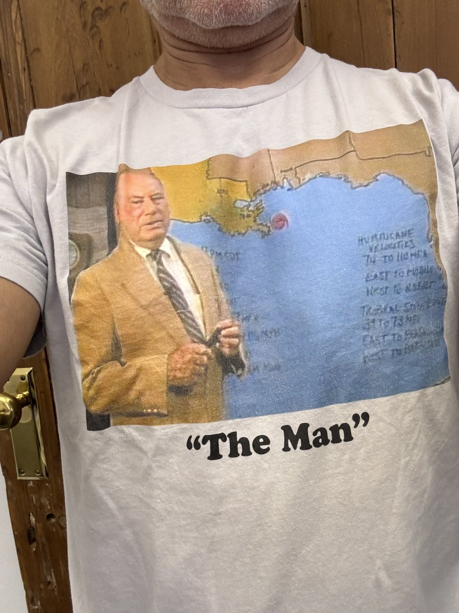 carl_arredondo's tweet photo. Wearing my shirt of “The Man” Nash Roberts on this anniversary of Hurricane #Betsy today &amp; with the approach of a Hurricane Wednesday  in LA. If you don’t know who Nash is, google.
#lawx #wxtwitter https://t.co/Xt04uJDxcc
