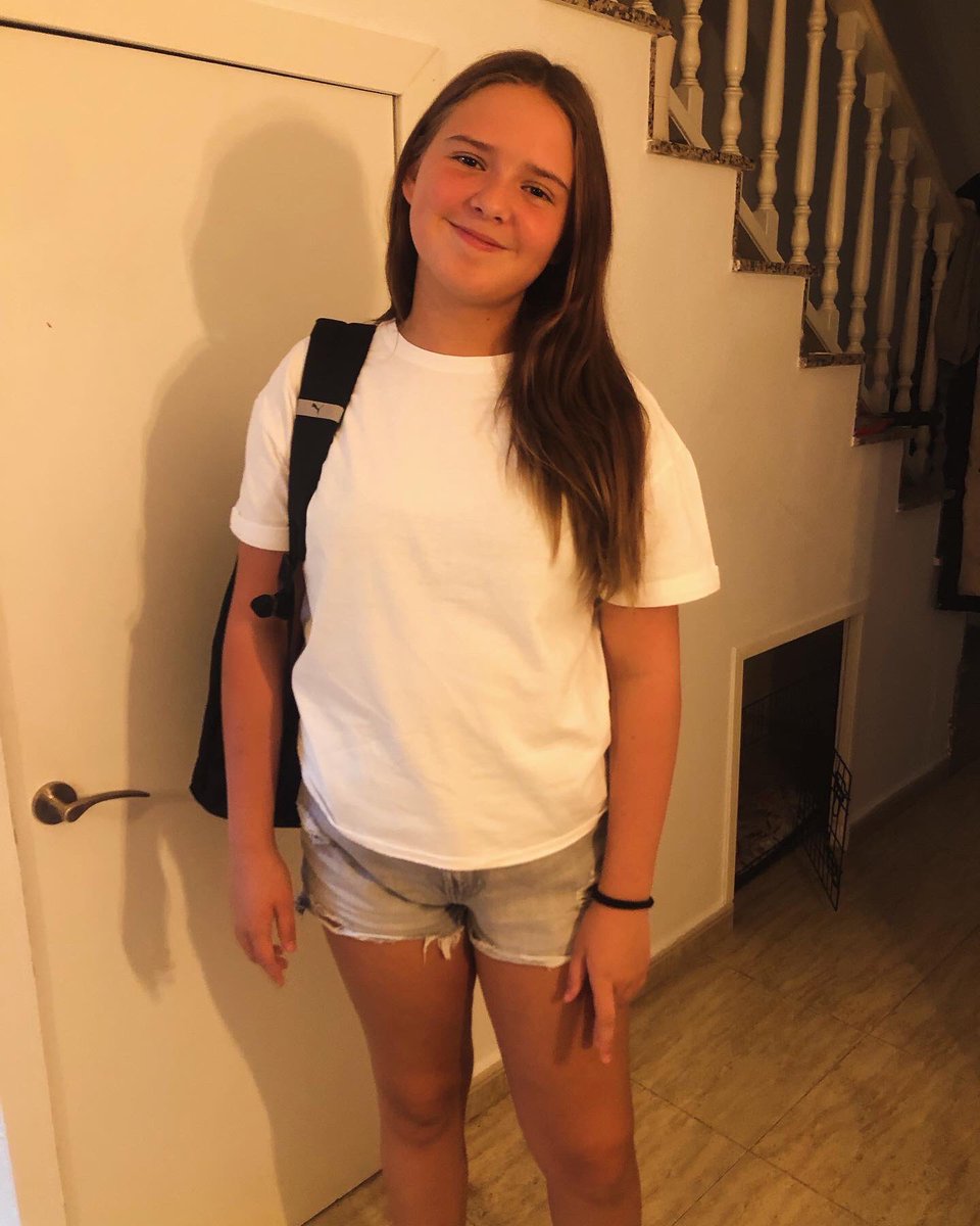 lilypod1803's tweet photo. There she goes - ready for a new chapter 🎒📚
Quite fitting that she's going for the bus with her first friend she made here 🫶🏼
Hope she has the best day 💗
Be gentle with me today I'm very emotional 😪
-
#florence #florider #thenextchapter #livinginspain #ourspanishadventure https://t.co/5qfWr2bwXK