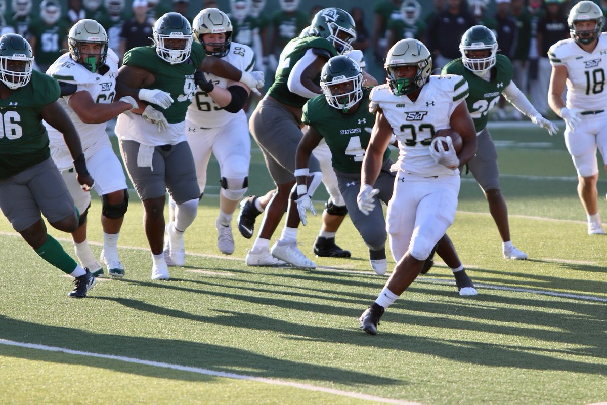 Arlen Harris Sr. (@arlenharrissr) on Twitter photo Those you TRUST, you give opportunities to. We’re so thankful for God blessing you with 21 years. Life is ALL perspective son. 100+ yds 2 tds isnt a bad way to celebrate. Keep smiling 💪🏾🙏🏾 #L33gacy <a href="/arlenharrisjr33/">Arlen Harris Jr.</a> 🖤 Those you TRUST, you give opportunities to. We’re so thankful for God blessing you with 21 years. Life is ALL perspective son. 100+ yds 2 tds isnt a bad way to celebrate. Keep smiling 💪🏾🙏🏾 #L33gacy <a href="/arlenharrisjr33/">Arlen Harris Jr.</a> 🖤
