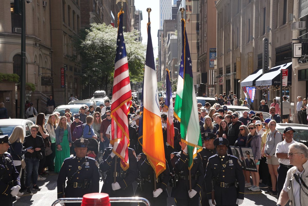 FDNY tweet media