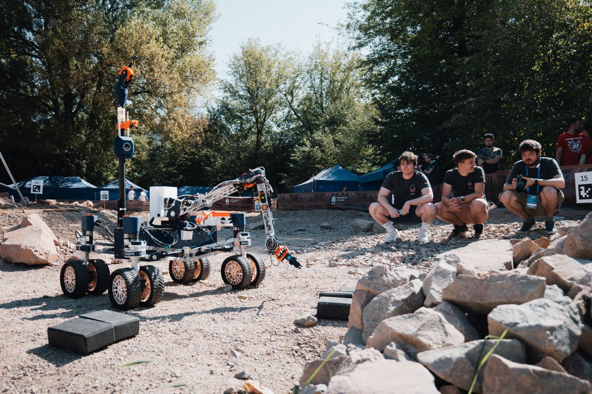 rover_challenge's tweet photo. 24 Teams, 24 rovers, more than 500 participants on-site. #ERC2024 https://t.co/pz8EgbnDhV