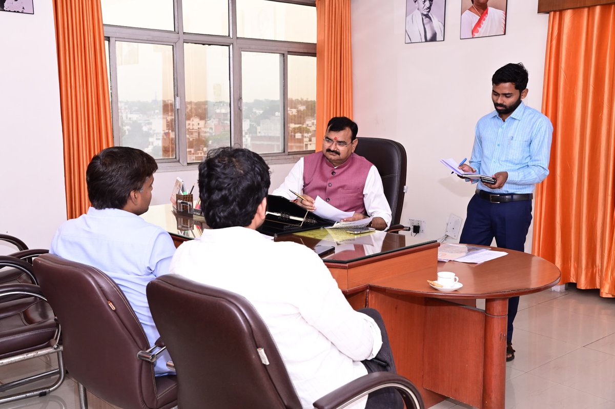 Sanjay Singh Gangwar tweet media