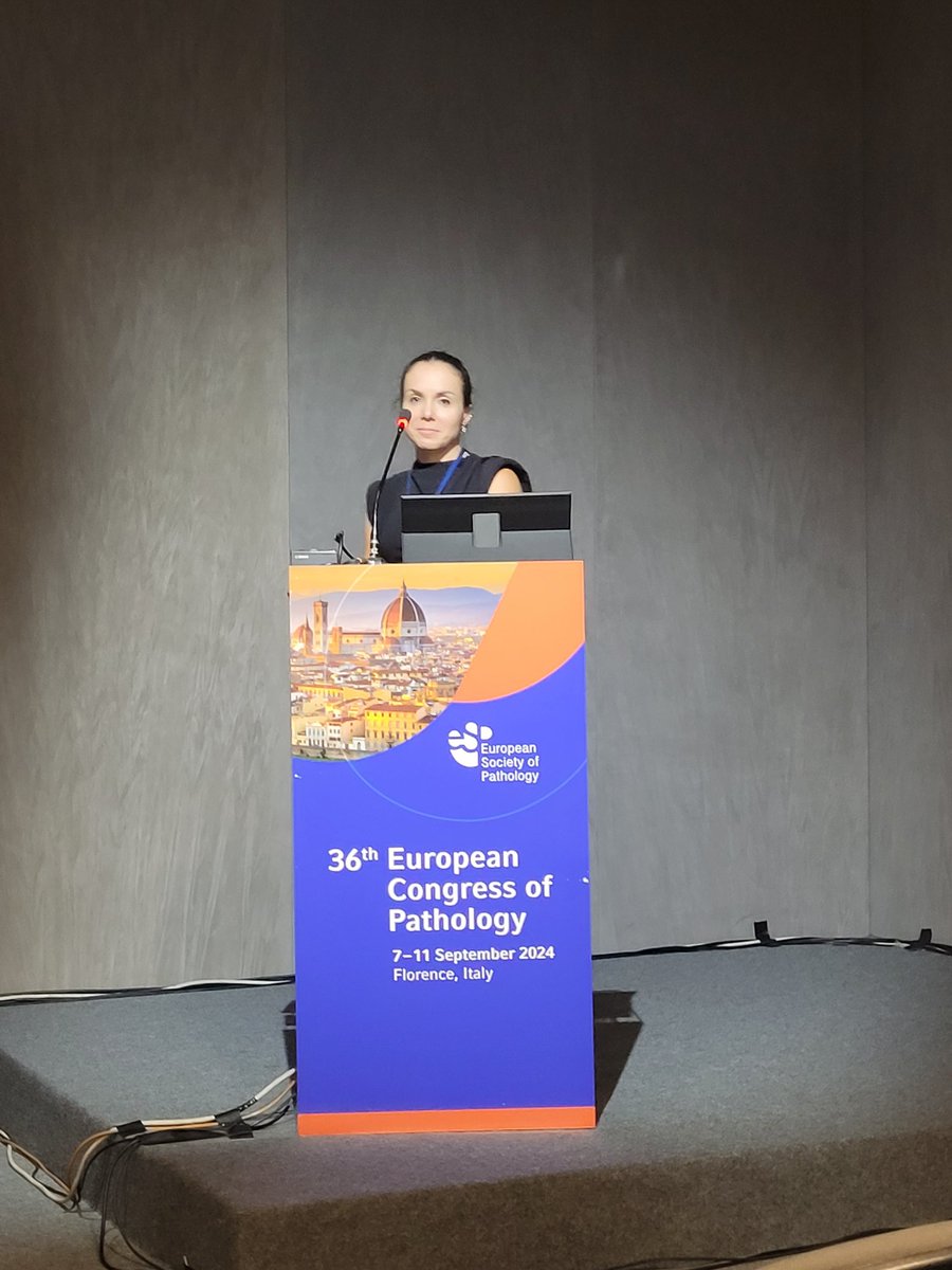 raymcmsale's tweet photo. #ECPCongress Karen Villar Zarra telling us about interventional cytopathology at the joint IAP-ESP Education Symposium at #ECP2024 in Florence. https://t.co/Fjmvtj1o8t