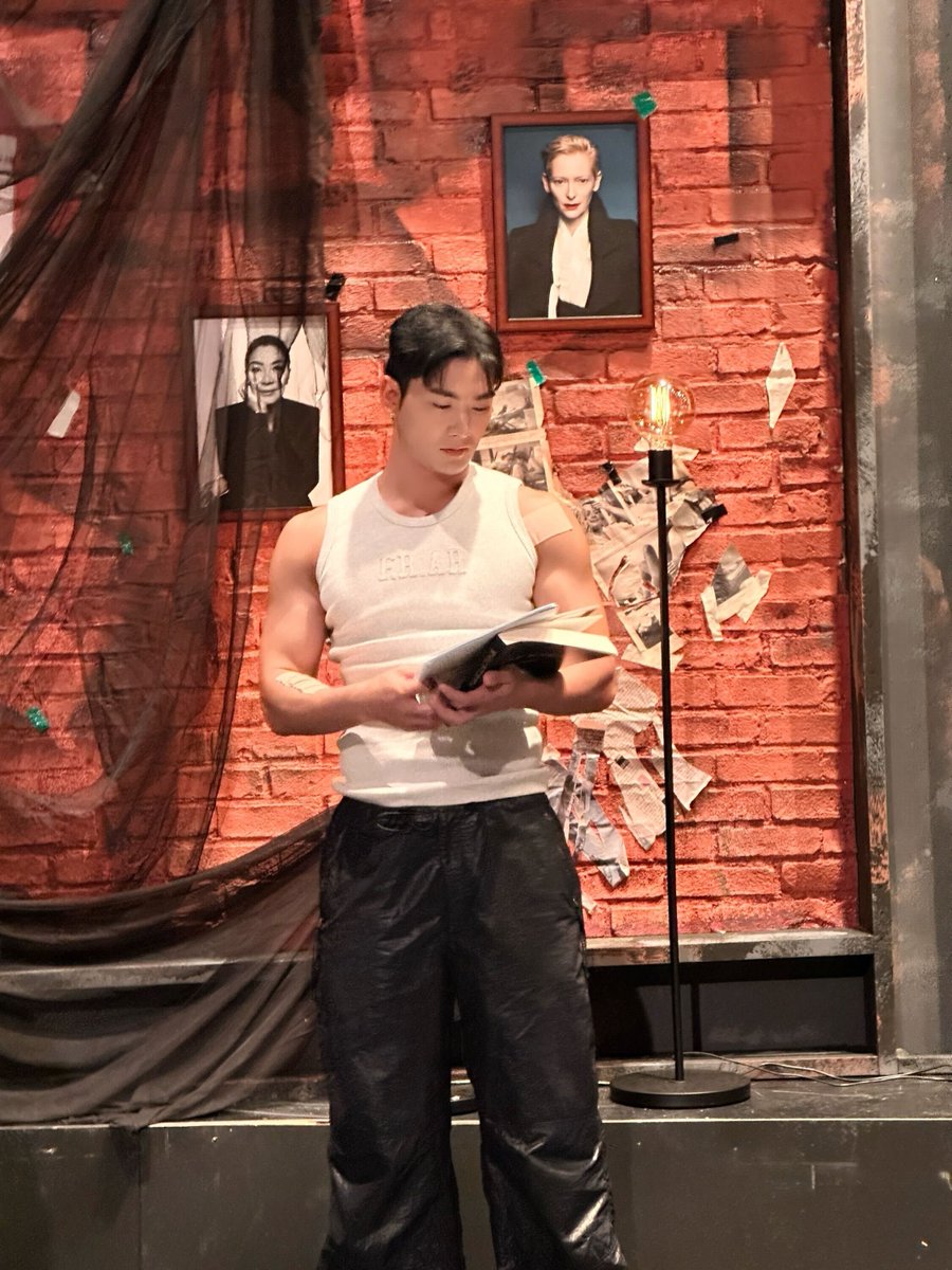 [#B_hind]
2024.09.09
#메소드클럽 

#백호 #강동호 #BAEKHO #KANGDONGHO