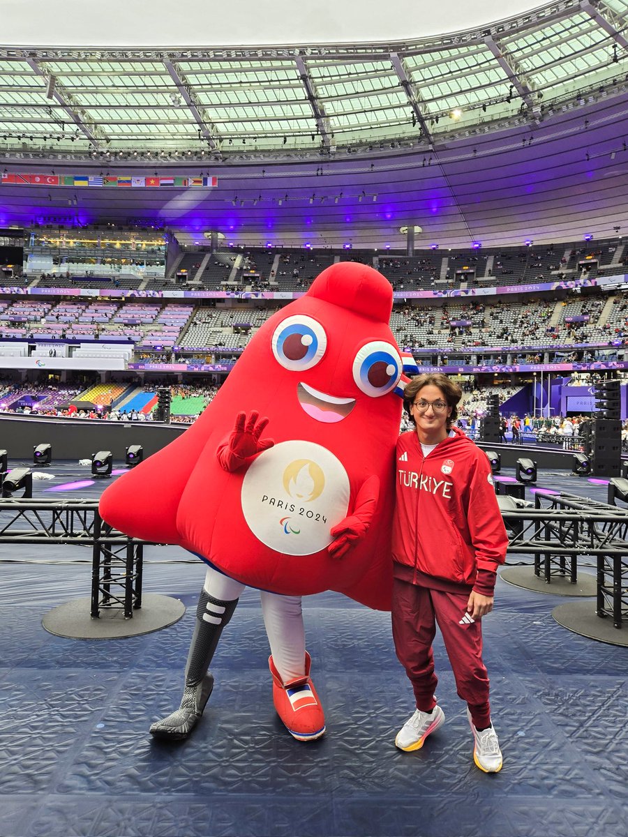 Kırmızı alarmı! ❤️🤍 #Paris2024 #TeamTürkiye