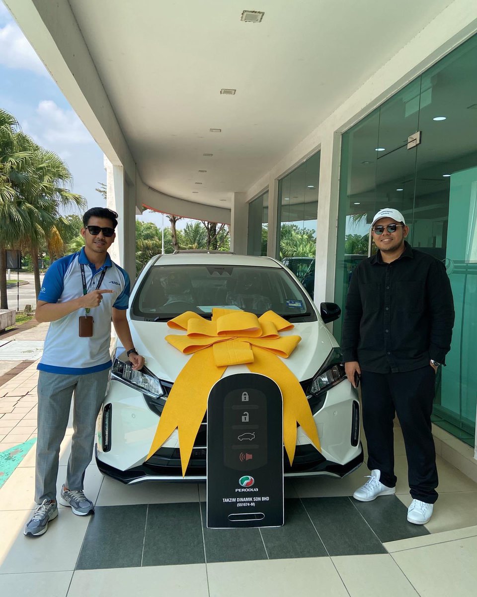 fir_r's tweet photo. Deliver of the day. Tahniah diucapkan brother Ilyas kita atas penerimaan kereta Myvi 1.5 Advance 🫡 Fast delivery &amp; fast stock untuk Myvi full specs ni. Member time study dulu, thank u support yas 🤝 Tak sampai sebulan dah terima kereta. 

https://t.co/DIPRqolqf0 https://t.co/4vwDesONnC