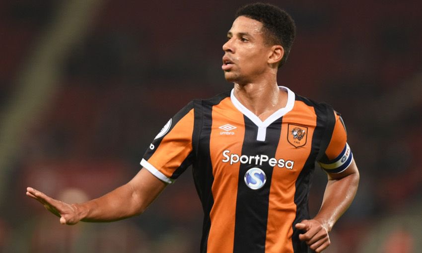 Curtis Davies is round for tea tomorrow night.

Findus crispy pancakes and alphabites for those interested.

🔥Fire over any questions.