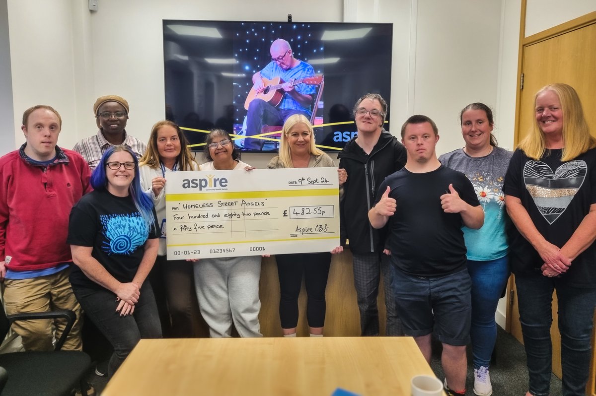 AspireCBS's tweet photo. It was an honour to meet with @LeedsAngels to donate the £482.55, raised at our Cultural Awareness Day.
Thanks to Shelley & Becky for joining us to talk about the incredible work they do supporting people struggling with homelessness in Leeds.
#homelessstreetangels https://t.co/mOlKTLoMWK