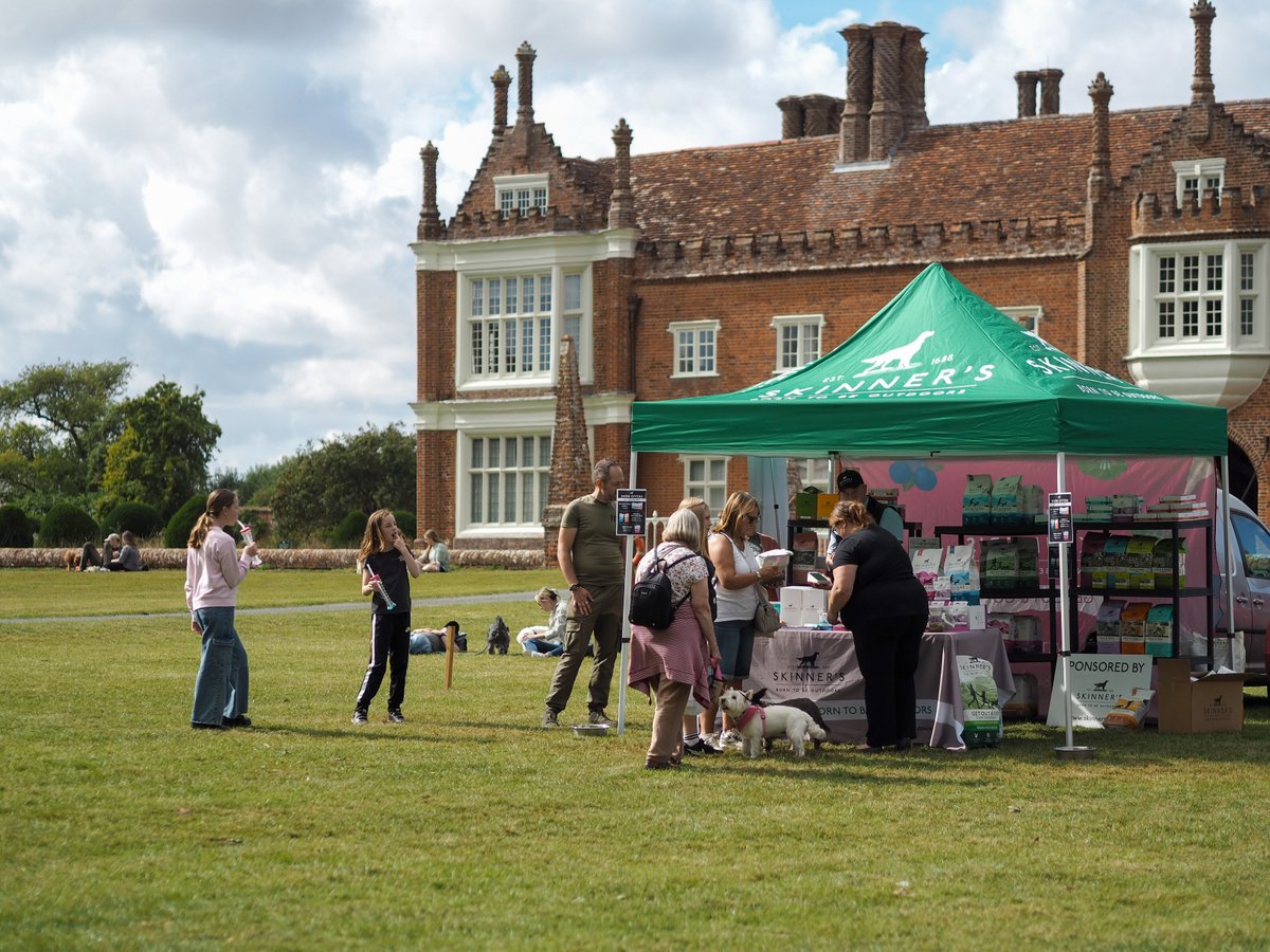 Helmingham Hall tweet media