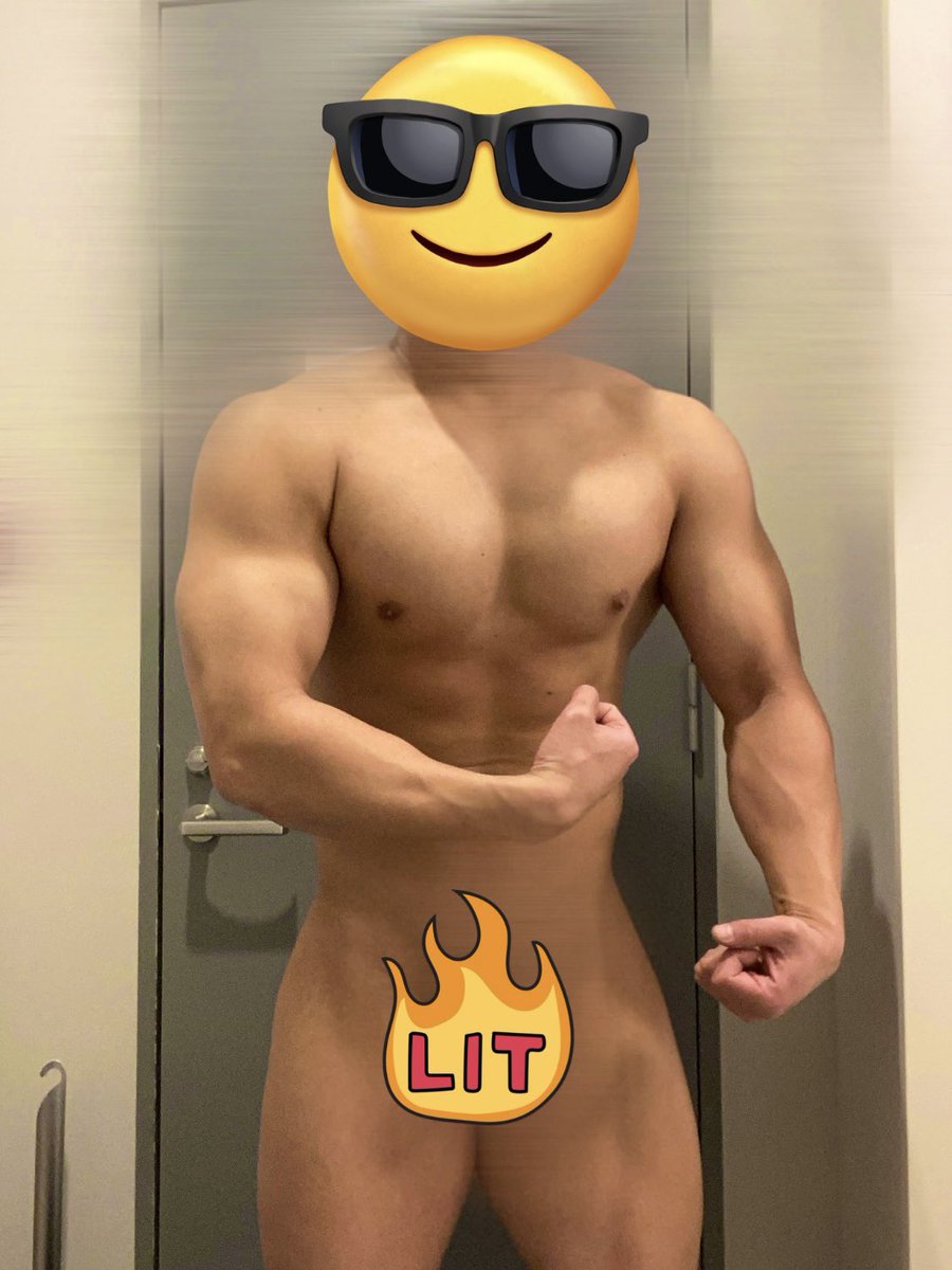ax7_hm's tweet photo. 今夜もえろい体を目指して💪 https://t.co/6JuOOYP2DB