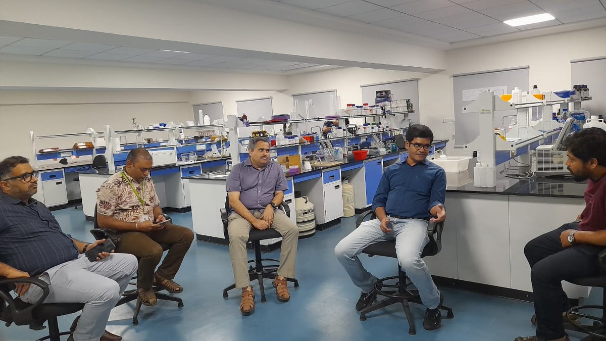 At GITAM University in Vizag, CDFD scientists presented DBT's new BioE3 policy and had engaging discussions with bright, enthusiastic researchers.
#BioE3
