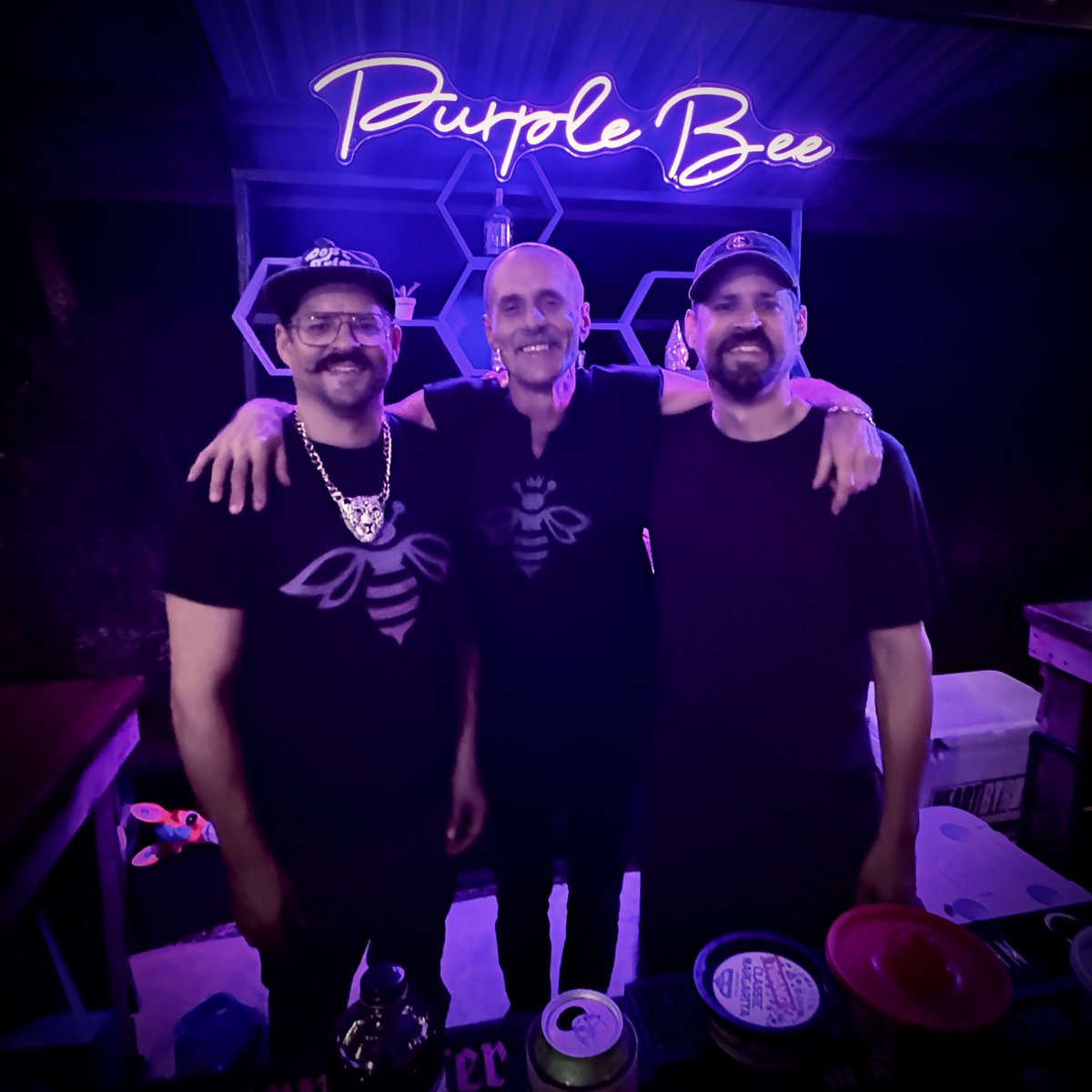 Purple Bee tweet media