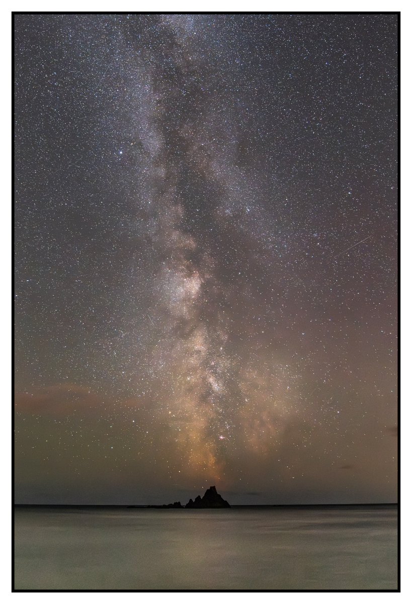 The Milky Way photographed at Graigue Little, Co. Waterford in #Ireland. 
Planned with <a href="/photopills/">PhotoPills</a> 
#StormHour #Astrophotography 
<a href="/barrabest/">Barra Best</a> <a href="/AstronomyIRL/">Astronomy Ireland 🪐 🔭 🛰</a>