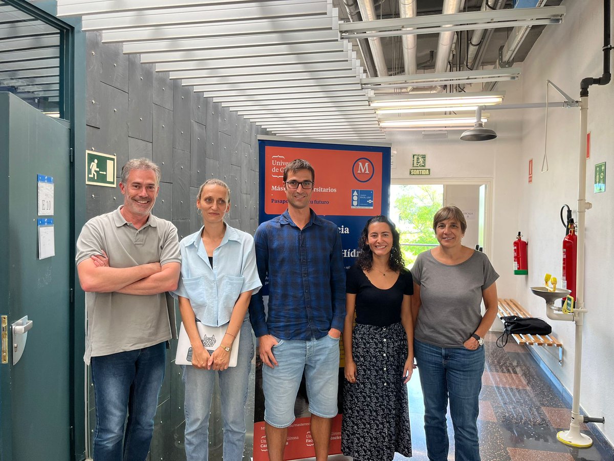 Quim Comas (@quim_comas) on Twitter photo 🧵 i per la tarda, 4 #TFM+ al #MasterH2OUdG; "Propuesta d indicadores socioeconómicos para el monitoreo y seguimiento d estrategias d prevención d las inundaciones y fomento d la biodiversidad acuática" en Baix Ter, trabajo d Maria Camila Uribe, tutorizado x <a href="/16365anna/">ANNA RIBAS PALOM</a> <a href="/UdGIMA/">IMA UdG Institut de Medi Ambient</a> 👏 🧵 i per la tarda, 4 #TFM+ al #MasterH2OUdG; "Propuesta d indicadores socioeconómicos para el monitoreo y seguimiento d estrategias d prevención d las inundaciones y fomento d la biodiversidad acuática" en Baix Ter, trabajo d Maria Camila Uribe, tutorizado x <a href="/16365anna/">ANNA RIBAS PALOM</a> <a href="/UdGIMA/">IMA UdG Institut de Medi Ambient</a> 👏