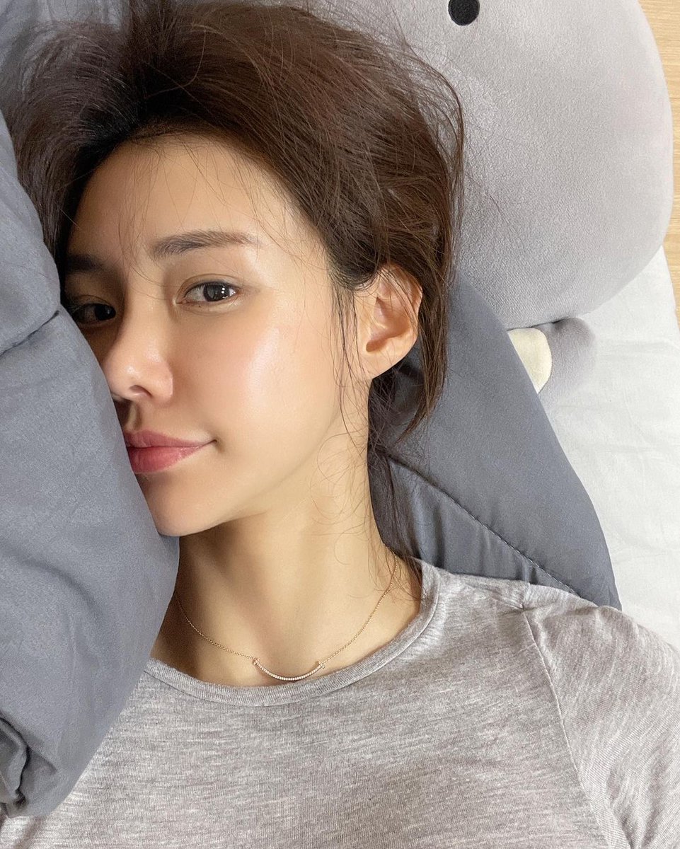 Good night everyone, have a sweet dream and look forward to the best tomorrow.