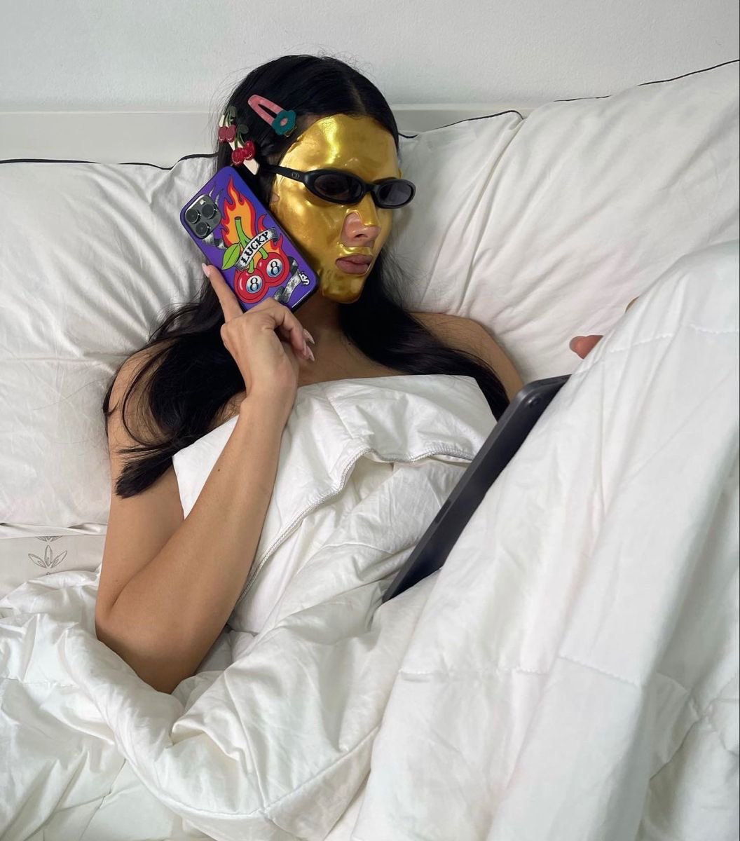 Diorgirlx's tweet photo. "sorry i have plans"
the plans: https://t.co/NHlOwZ79m4