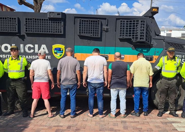 Caliente&Picante tweet media