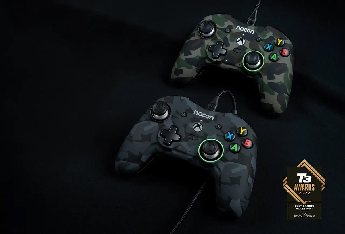 Nacon's tweet photo. Ultra high-performance. Comfortable. Packed with features. The Revolution X Pro Controller is a gaming beast! 🎮
#Nacon #RXPC https://t.co/8BamBT1Qqr