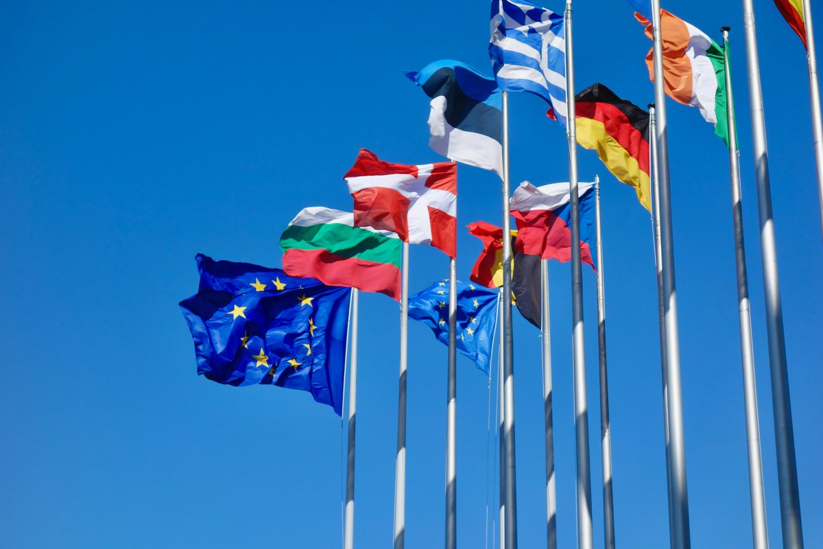 Comparative European Politics (@compeurpol_jnl) on Twitter photo Coordinative Europeanization and Russia’s war of aggression: how crises shape Europeanization dynamics in EU foreign policy
from <a href="/Karolka55/">Dr Karolina Pomorska</a> <a href="/aejuncos/">Ana E. Juncos</a> <a href="/lovatomary_95/">Marianna Lovato</a> in the forthcoming SI eds <a href="/stella_ladi/">Stella Ladi</a> <a href="/Laura_Polverari/">laura polverari</a>
link.springer.com/article/10.105…
#foreignpolicy #Russia #Ukraine Coordinative Europeanization and Russia’s war of aggression: how crises shape Europeanization dynamics in EU foreign policy
from <a href="/Karolka55/">Dr Karolina Pomorska</a> <a href="/aejuncos/">Ana E. Juncos</a> <a href="/lovatomary_95/">Marianna Lovato</a> in the forthcoming SI eds <a href="/stella_ladi/">Stella Ladi</a> <a href="/Laura_Polverari/">laura polverari</a>
link.springer.com/article/10.105…
#foreignpolicy #Russia #Ukraine