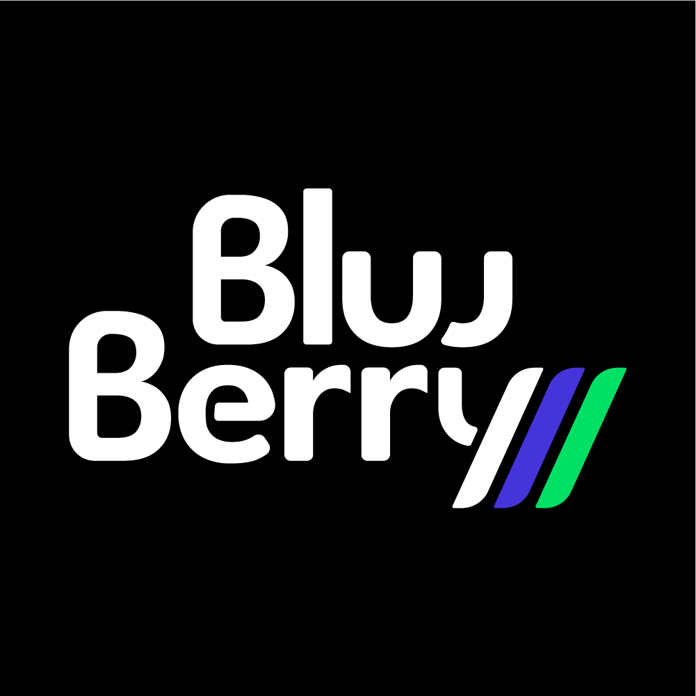 BluuBerryyy's tweet photo. Vielen vielen Dank an @iammerpix! Du hast wirklich gezaubert 🧙
Ab sofort mit eigenem Logo unterwegs 🔥🎉 https://t.co/StZuTbdEnL