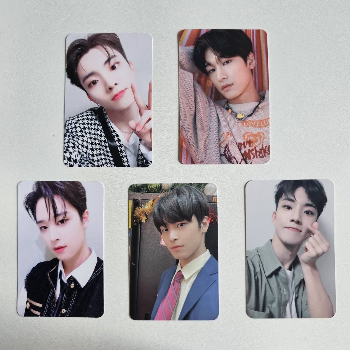 TMYmy27's tweet photo. pls kindly rt 

— ✿ กองละ 50 ฿ / ค่าส่ง 35 ฿
สนใจ DM มาสอบถามก่อนได้ค่ะ

 #ตลาดนัดtheboyz
#ตลาดนัดหนุ่มดอกไม้ https://t.co/IqP2aYgfbV