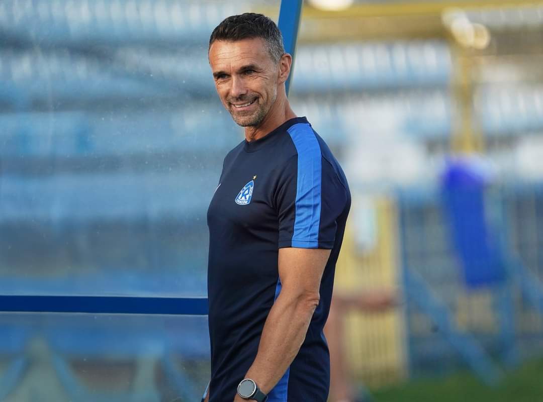 Jutrzejsza "Piłkarska 3" zapowiada się nader interesująco przed derbami <a href="/_1liga_/">Betclic 1 Liga</a> 😁
W studiu trenerzy: Artur Skowronek z <a href="/GKSTychy1971/">GKS Tychy</a> i Wojciech Grzyb z <a href="/RuchChorzow1920/">Ruch Chorzów</a> 
📺 Wtorek 17.45 TVP3 Katowice