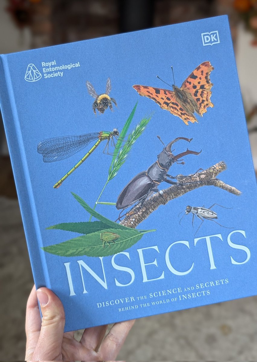 scienceheather's tweet image. I was absolutely delighted to receive a copy of the new #Insects book by @RoyEntSoc. It was an amazing collaborative effort with almost 90 authors, including writing from me on insect habitats as well as from my @HarperAdamsUni colleagues @ipm_tom and @Dr_Joe_Roberts