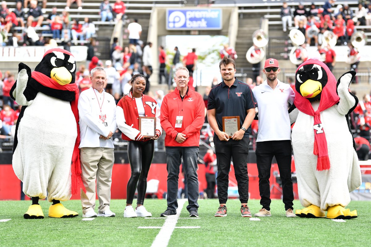 YSU Baseball 🐧 (@ysubaseball) on Twitter photo Congratulations to rising senior 𝙅𝙖𝙘𝙤𝙗 𝙂𝙚𝙝𝙧𝙞𝙣𝙜 on receiving the <a href="/PNCBank/">PNC Bank</a> Achievers Award at the <a href="/ysufootball/">Youngstown State Football</a> home opener this past Saturday ‼️
The Canfield, Ohio, native was named First-Team All-Horizon League in his debut season as a Penguin in 2024!
#GoGuins🐧⚾️ Congratulations to rising senior 𝙅𝙖𝙘𝙤𝙗 𝙂𝙚𝙝𝙧𝙞𝙣𝙜 on receiving the <a href="/PNCBank/">PNC Bank</a> Achievers Award at the <a href="/ysufootball/">Youngstown State Football</a> home opener this past Saturday ‼️
The Canfield, Ohio, native was named First-Team All-Horizon League in his debut season as a Penguin in 2024!
#GoGuins🐧⚾️