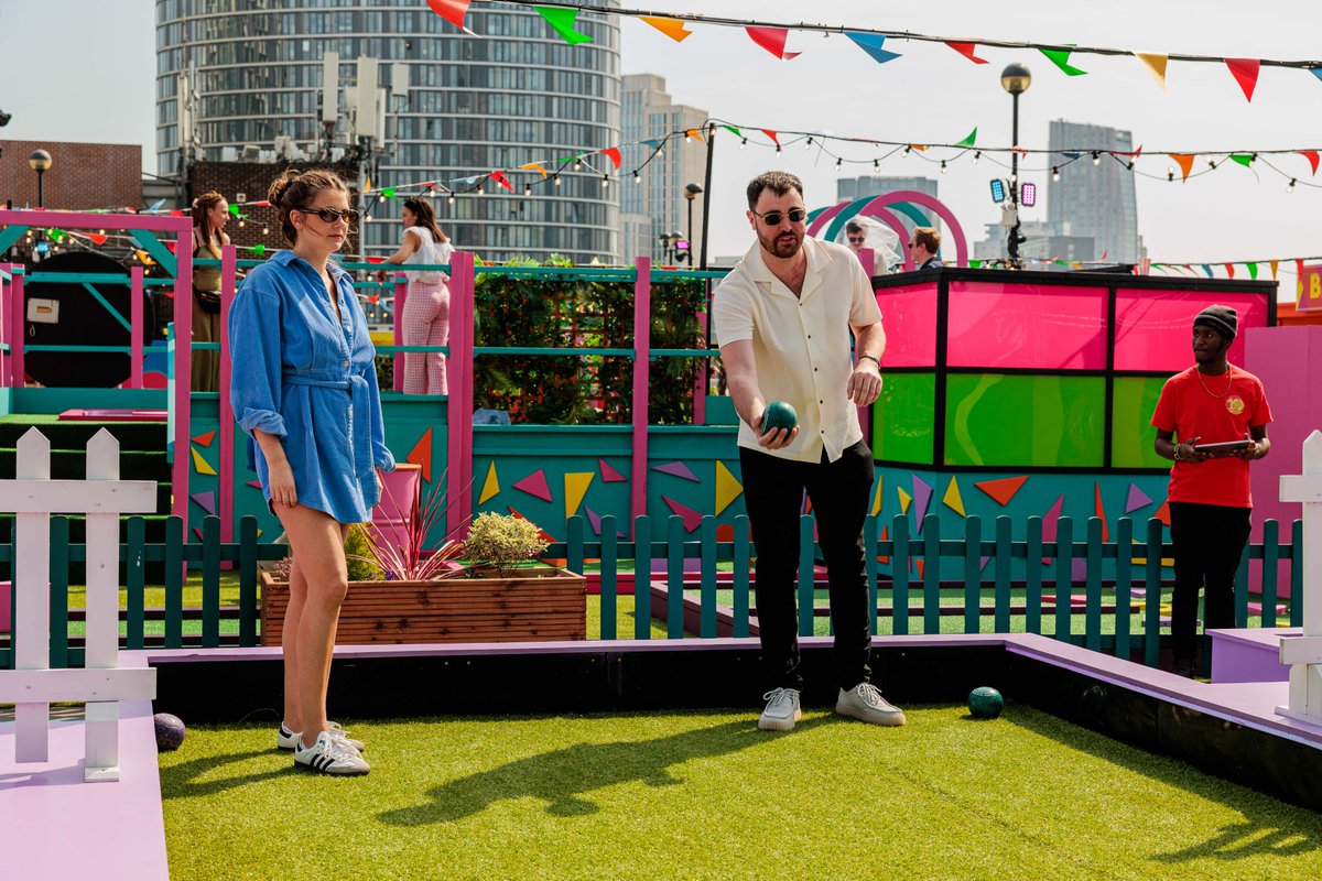 ✨ Ready for some fun? Come play games, chill, and enjoy the view at Roof East! 🏙️🍹

Book here: roofeast.com/games