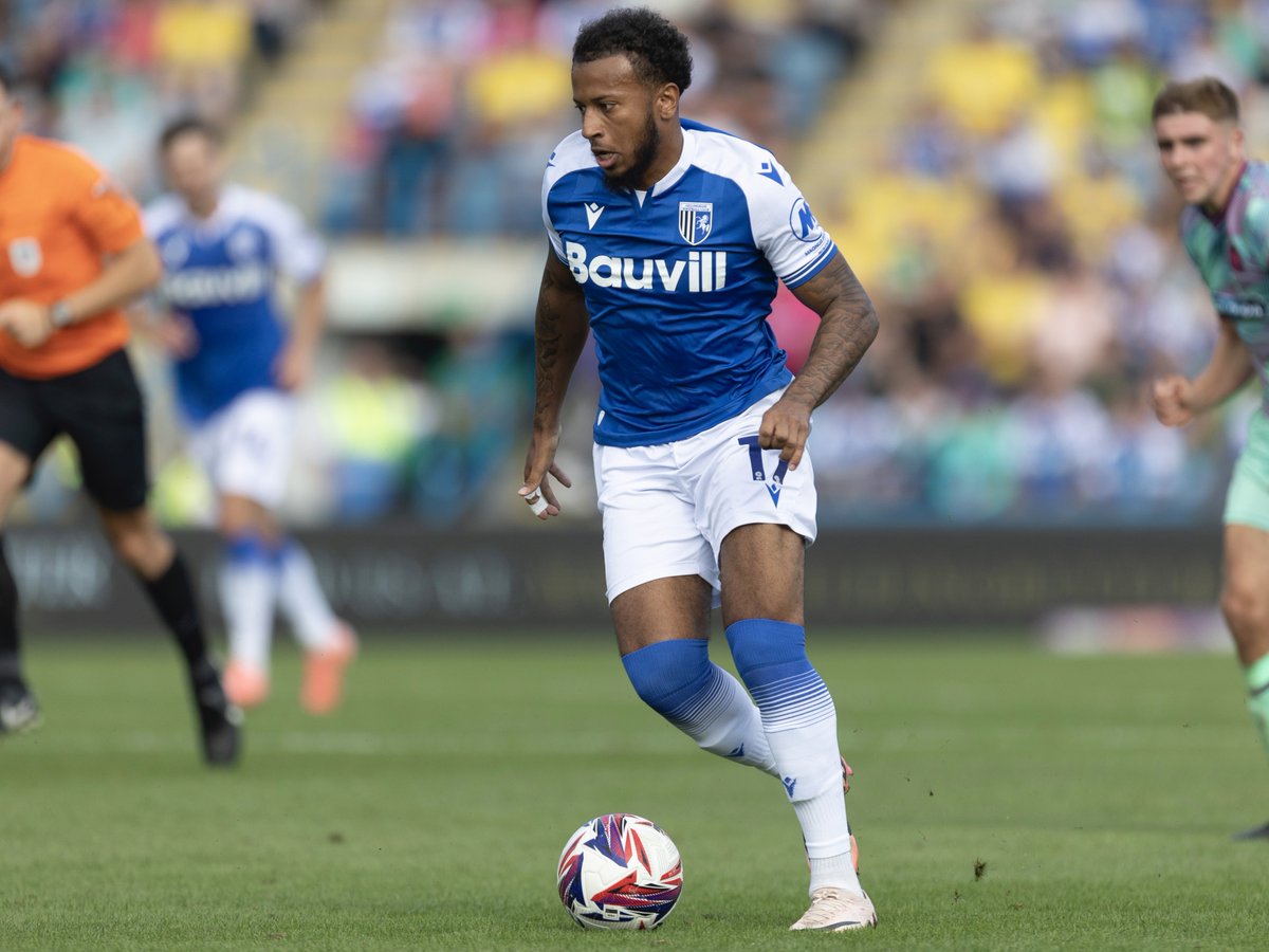 Fifty in 🔵⚪️

Saturday’s trip to Doncaster saw Jayden Clarke make his 50th professional appearance for Gills.

Congratulations, Jay 🫡

#Gills | <a href="/Jayclarke011/">Jayden</a>