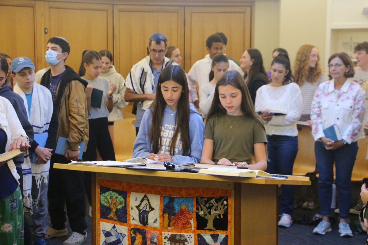 jcdsboston's tweet photo. Mazal Tov to Shira and Mark Ravera on the in-school Bat Mitzvah of Galit! We are grateful to the Ravera sisters for reading the three aliyot. https://t.co/NgmMv0thcN