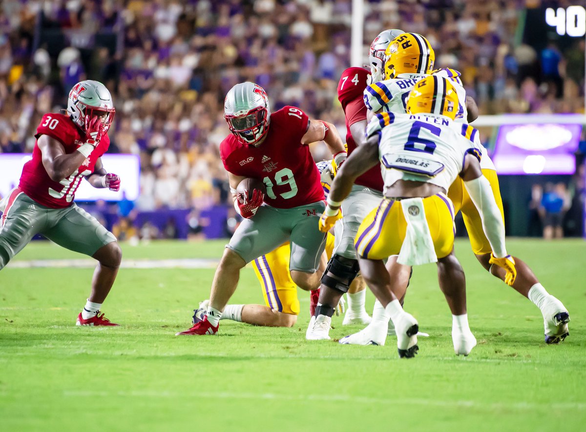 Facing a Top 20 FBS team, Collin Guggenheim recorded his 10th career 100-yard rushing effort 

145 yds
2 TD

#oNeherd #geauxcolonels