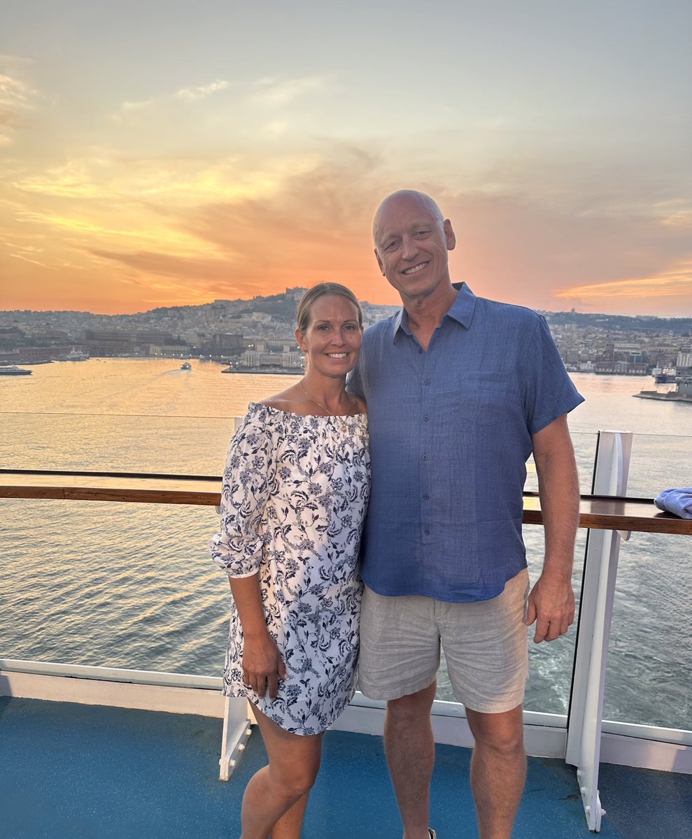 Amy Uttecht tweet media