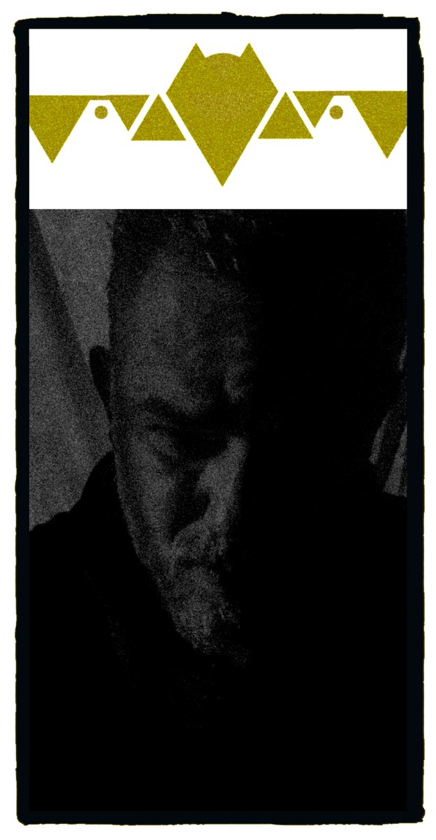 PelpaKarnaval's tweet photo. "The Bat Is Back". 

Gold Edition.

#PKONE #Graphism #Design #Batman #DCComics #UrbanComics #Comics #Creation #BleuNuit #Logo #Selfie #FredericVieilleville #AutoDerision https://t.co/GZJMbX2RqQ