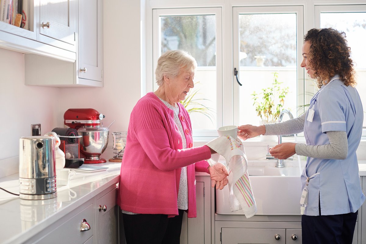 PriorityOne4u's tweet photo. At Priority One Healthcare Services, we understand the importance of maintaining a clean and comfortable home environment. Our caregiving services include thorough housekeeping and laundry assistance, ensuring your loved ones live in a tidy and organized space. https://t.co/KBUn7VlR9o